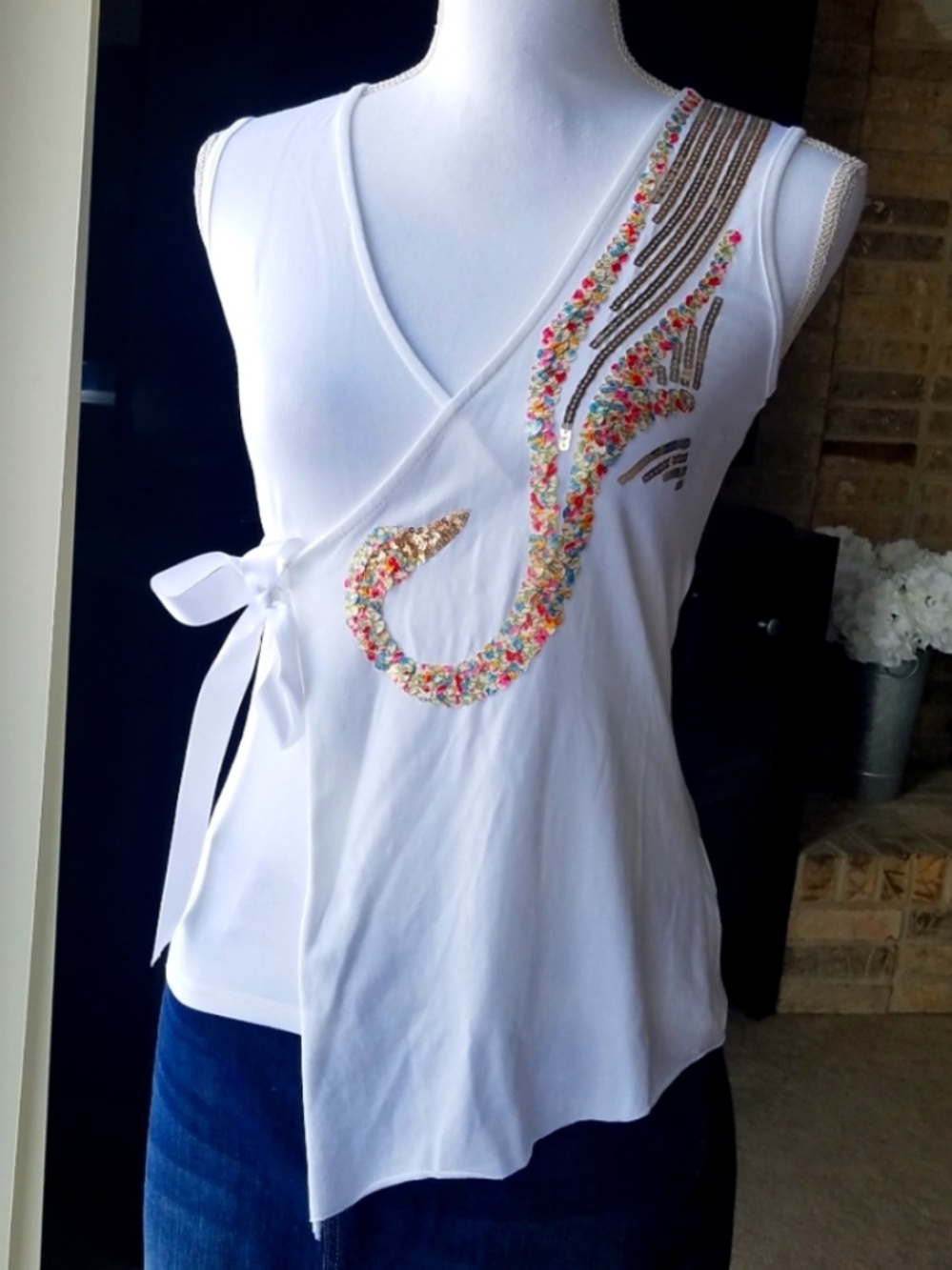 Sleeveless Bright White & Multicolor Sequins Wrap Top Satin bow tie from Italy